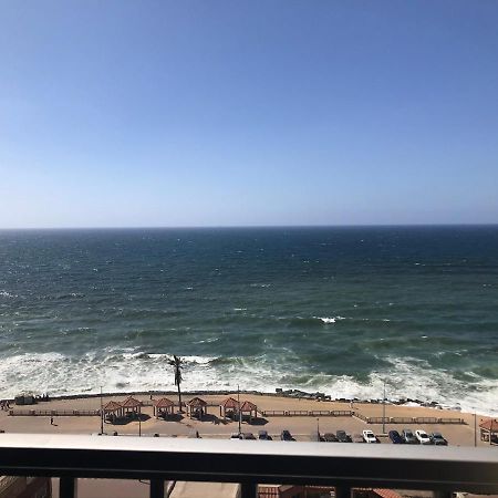 شقة فخمة فيوالبحر Luxury Panorama Sea View Александрія Екстер'єр фото